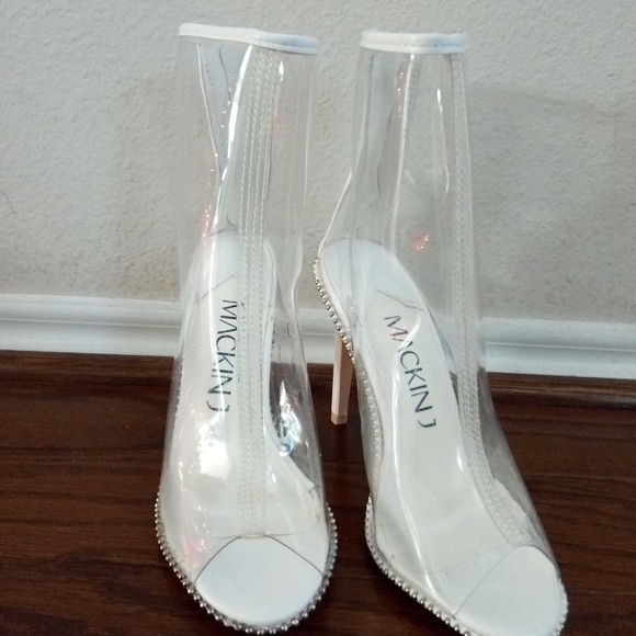 Clear/White bootie, peep toe - Picture 8 of 9